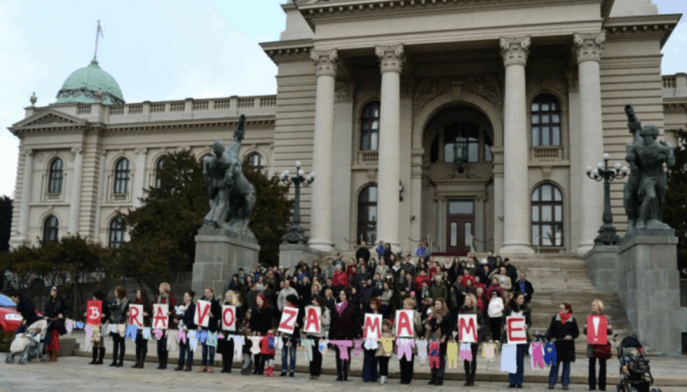 Rights for Moms [Bravo Za Mama] Story about moms who made a power shift in Serbia (Case study)